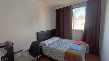 Apartamento básico, vista para o pátio