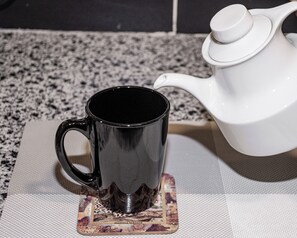 Studio | Coffee and/or coffee maker - Serene bnb near JKIA and SGR station (Syokimau)