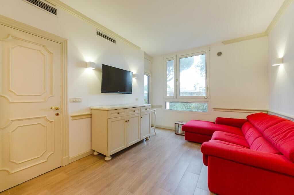 Appartement Deluxe, vue cour intérieure | Coin séjour