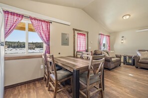 Interior - 2BR Family Cabin Near Yellowstone (Island Park)
