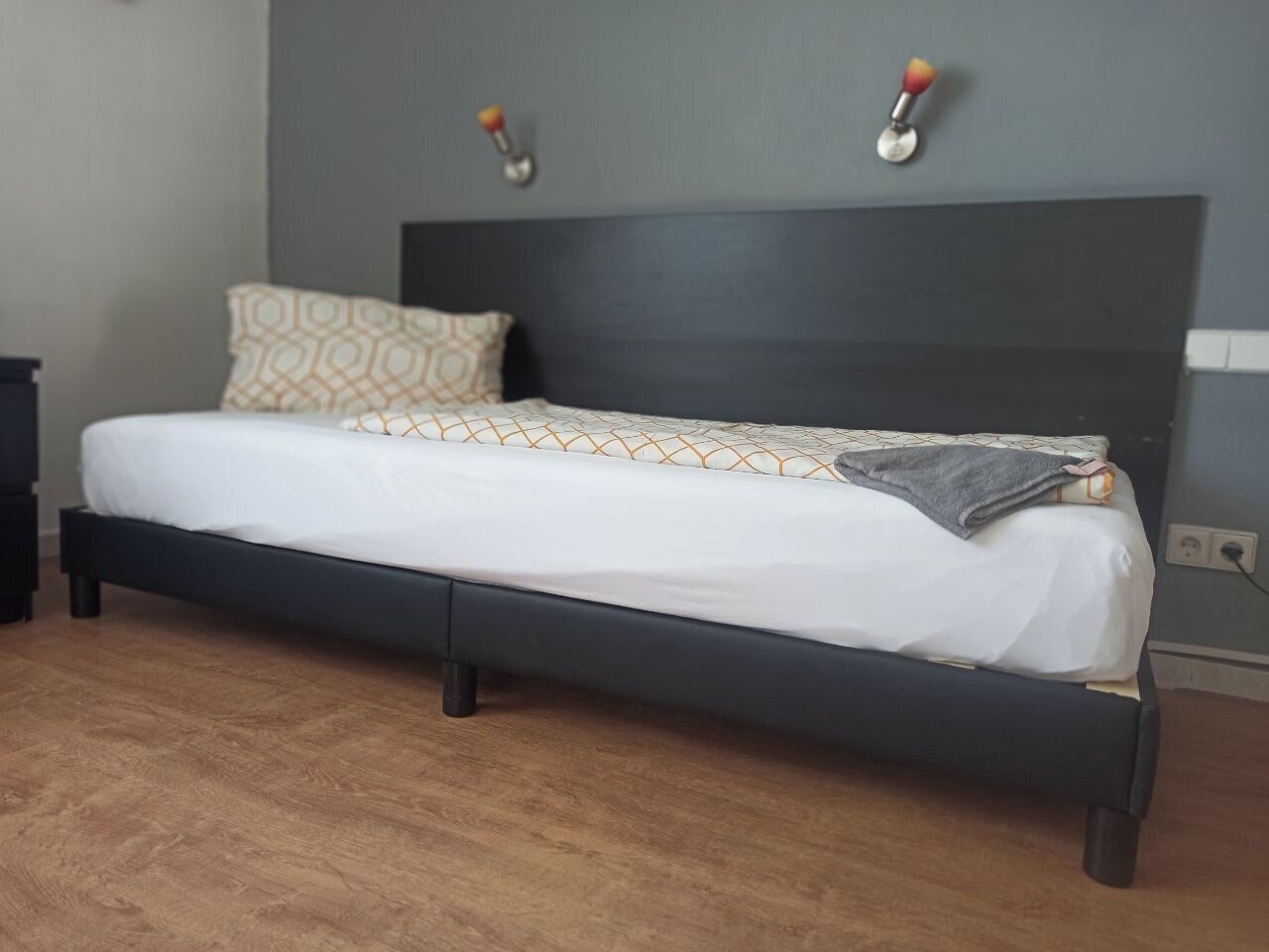 12 Schlafzimmer, WLAN, Bettwäsche