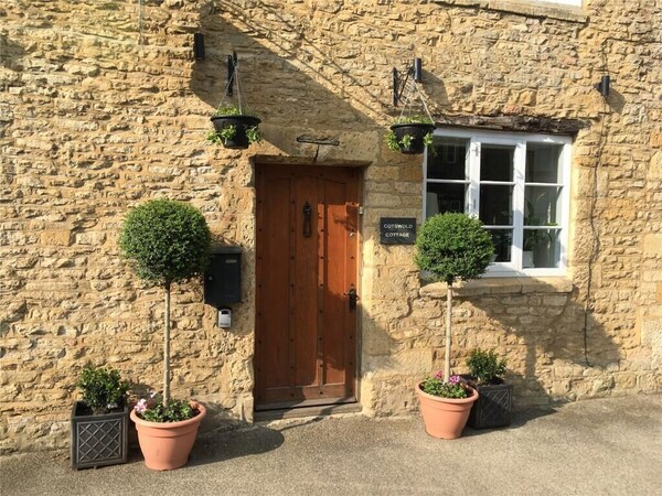 Cotswold Cottage Guest House - Stow-on-the-Wold