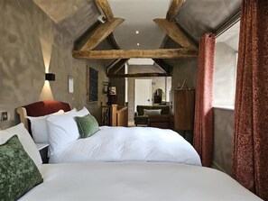 Family Suite, Ensuite