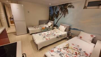 Apartment, 2 Bedrooms, Balcony, Garden View | 3 bedrooms