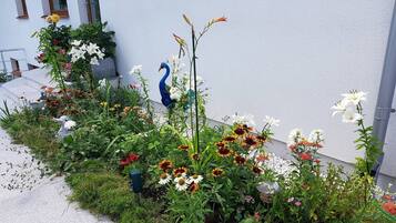 Apartment, 2 Bedrooms, Balcony, Garden View | Garden