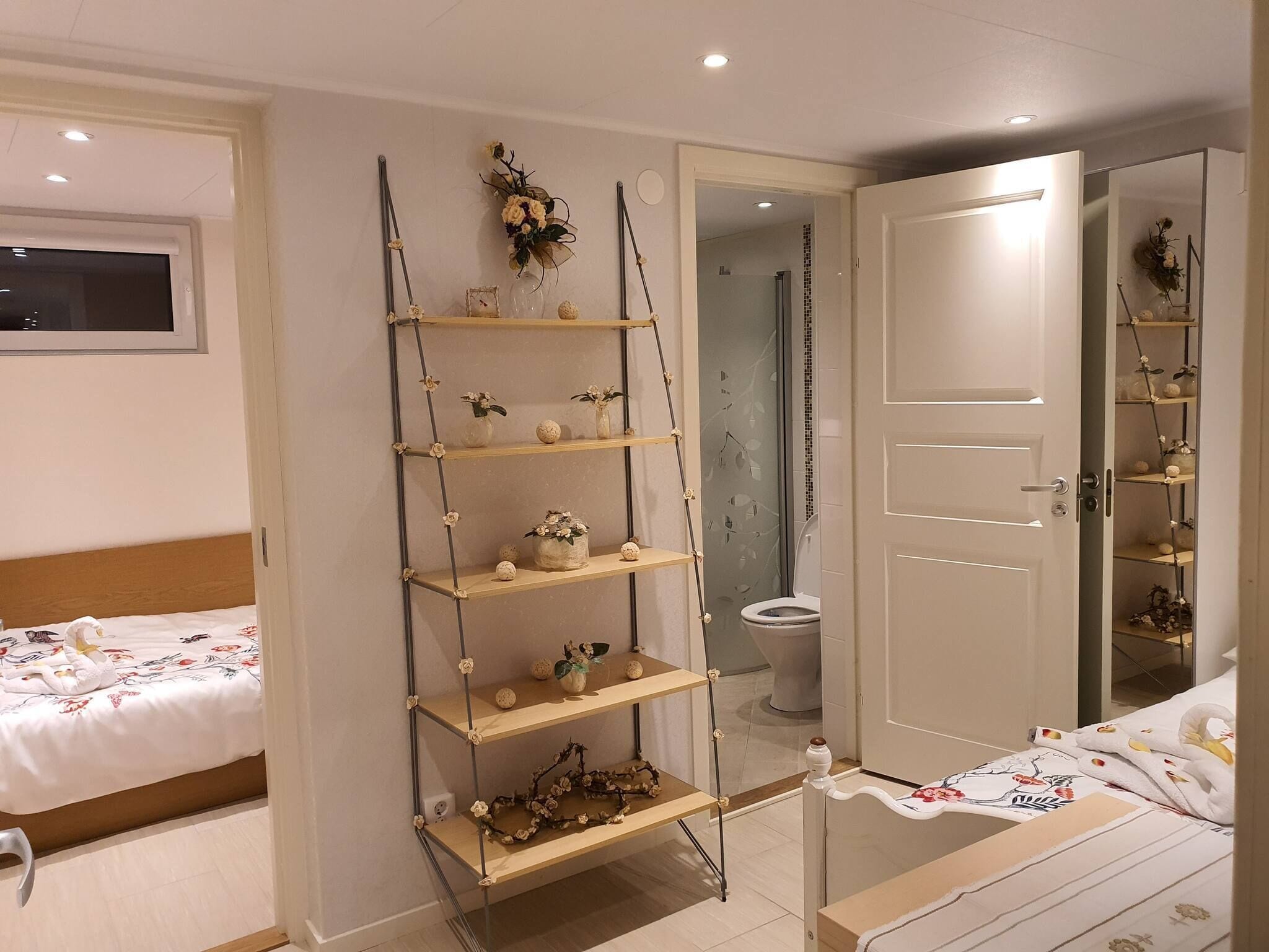 Apartment, 2 Bedrooms, Balcony, Garden View | Bathroom