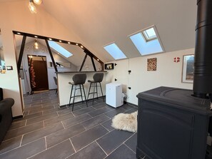 Interior - Evian - Cozy Apartment for 2 with WiFi (Évian-les-Bains)