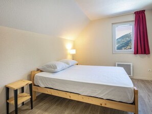 Internet - La Perrière*** 2P4S - One Bedroom Apartment, Sleeps 4 (Saint-Colomban-des-Villards)