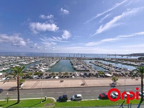 Marina - Studio with AC and sea view - 2 guests (Menton)