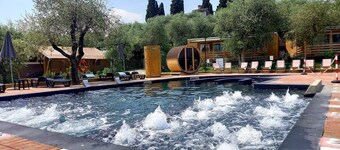 Colombaia Lake View - Two Bedroom Camping, Sleeps 5