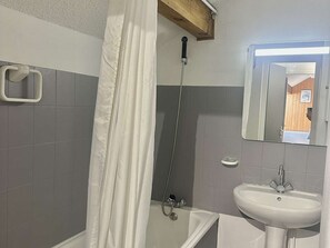 Hair dryer - Family apartment - 6 guests (Valloire)