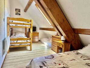 3 bedrooms, WiFi - Triplex apartment, pets & parking - 10 guests (Valloire)
