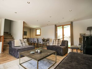 TV, table tennis - Cozy chalet in Valloire, 12 guests (Valloire)