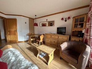 TV - Apartment with balcony - 4 guests (Valloire)