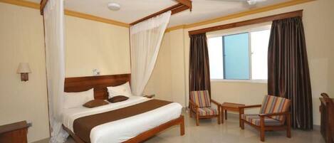 Deluxe Double Room, City View