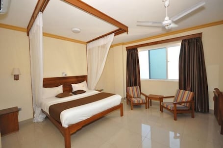 Deluxe Double Room, City View. Suhufi Palace Hotel