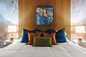 4 bedrooms, iron/ironing board, free WiFi, bed sheets