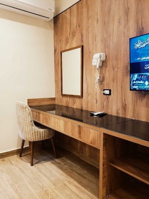 Quarto casal ou duplo conforto, vista para a cidade