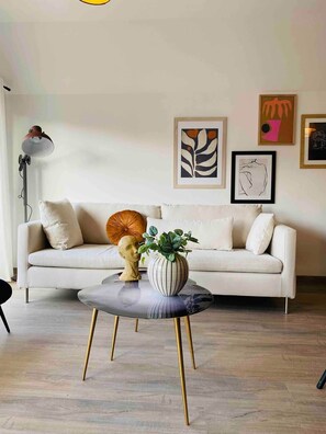 Living area - L'ARTY near historic center with parking (Sarlat-la-Canéda)