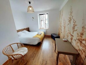 2 Schlafzimmer, Bügeleisen/Bügelbrett, WLAN, Bettwäsche
