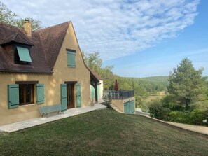 Exterior - Vallée Vue" house with heated swimming pool (Castelnaud-la-Chapelle)