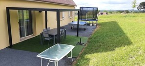 Outdoor dining - Quiet house* Valley view* Near Sarlat (Saint-André-d'Allas)