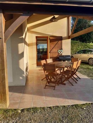 Outdoor dining - Villa*Piscine*Proche Sarlat (Proissans)