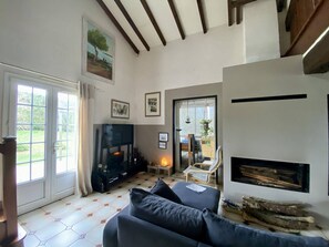 TV, fireplace - Peaceful house with parking - 6 guests (Larressore)