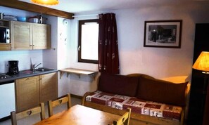 Interior - Apartment in Saint Sorlin With Pool Access (Saint-Sorlin-d'Arves)