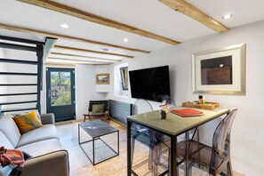 TV - L'Annexe Premium Cottage, Périgord Noir (Groléjac)