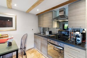 Private kitchen - L'Annexe Premium Cottage, Périgord Noir (Groléjac)