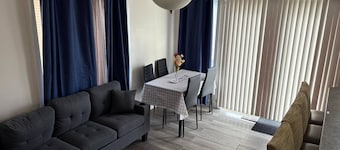 Luxurious Family Friendly Home