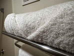 ห้องดีลักซ์ดับเบิล, เตียงควีนไซส์ 2 เตียง, ปลอดบุหรี่ | อื่นๆ