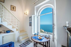 Interior - Casa Capo di Conca by Wonder Tour (Conca dei Marini)