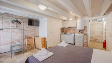 Zimmer, Blick auf den Innenhof