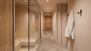 Sauna, massages