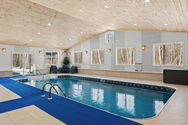 Piscine couverte, piscine chauffée