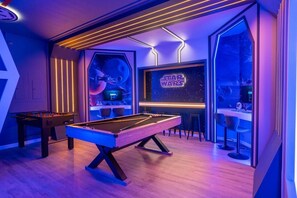 Games room - 10BR Themed Villa w/ Pool – Windsor Cay (Clermont)