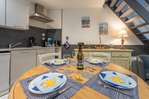 Dining - Les petits poissons dans l'eau (Mers-les-Bains)