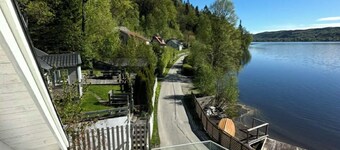 Holiday home by lake
