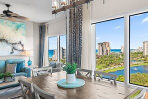 Dining - 🏖️Beautiful Views - Lagoon Pool - Hot Tub - Walk2Beach - Luau I 7010/7012☀️ (Miramar Beach)