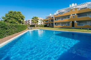 Pool - Delgado Alves Apartment (Quarteira)