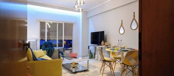 Serenity and 2 bedroom Luxury in Kalamaria