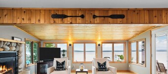 Lakefront getaway near Sleeping Bear Dunes