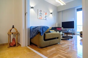 Living area - Stunning Acropolis 2 bedroom Opulence (Athina)