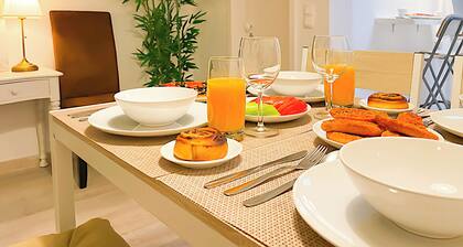 Entire 2-Bedroom Family Friendly House in Belém, Lisbon - Up to 5 Guests