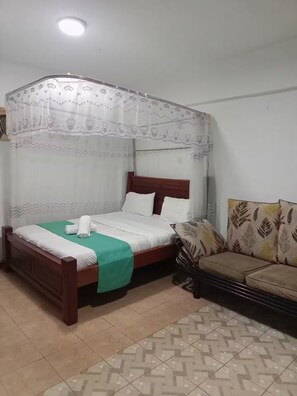 1 bedroom, iron/ironing board, WiFi, bed sheets - Cozy apartment studio (Nairobi)