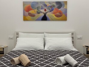 Comfort Double Room, Private Bathroom - OTB ITALIA - Airport Rooms (Treviso)