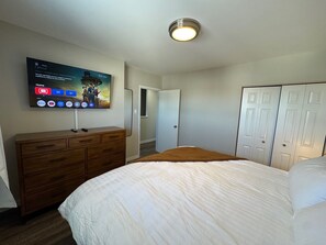 4 bedrooms, iron/ironing board, free WiFi, bed sheets