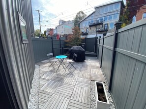 Terrace/patio - Modern Living with Rooftop Views (Pittsburgh)
